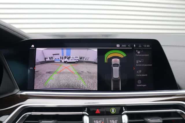 BMW X5 (2019) thumbnail 36