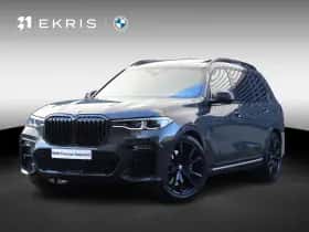 BMW X7 (2021)