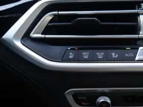 BMW X7 (2021) thumbnail 23