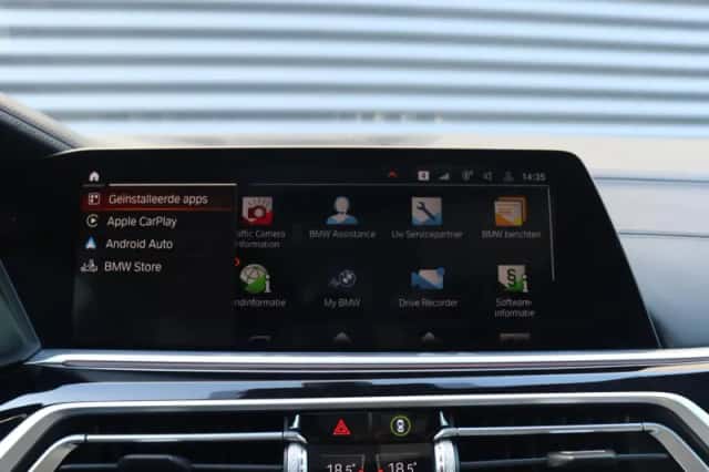BMW X7 (2021) thumbnail 36