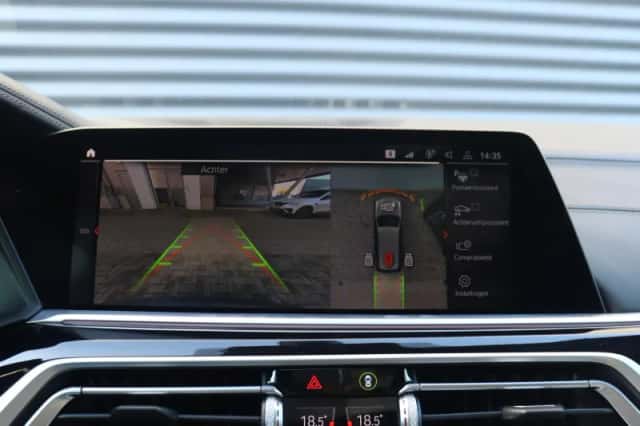 BMW X7 (2021) thumbnail 37