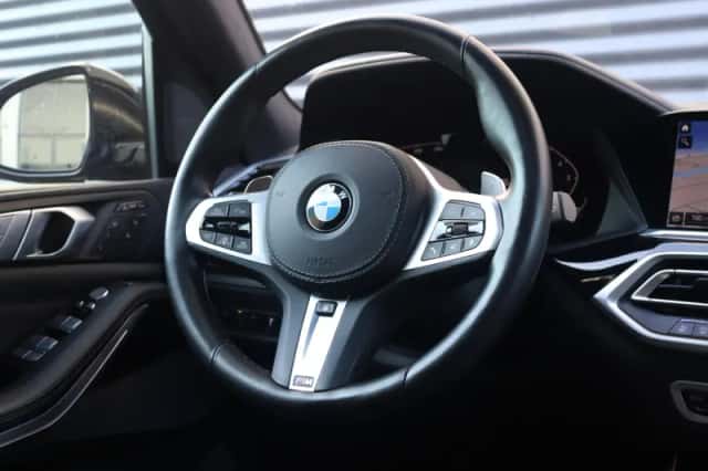 BMW X7 (2021) thumbnail 45