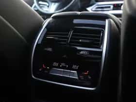 BMW X7 (2021) thumbnail 46