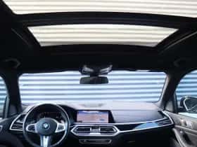 BMW X7 (2021) thumbnail 47