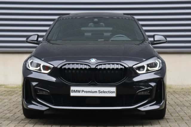 BMW 1-Serie (2023) thumbnail 3