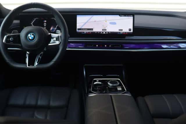 BMW 7-Serie (2025) thumbnail 11