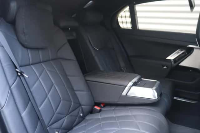 BMW 7-Serie (2025) thumbnail 12