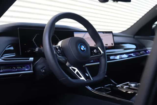 BMW 7-Serie (2025) thumbnail 17