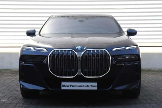BMW 7-Serie (2025) thumbnail 3