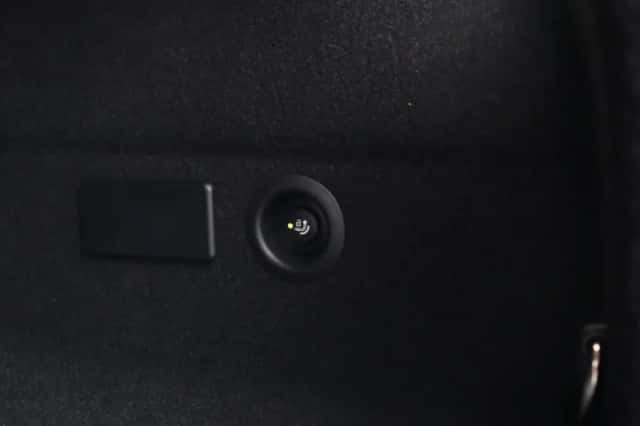 BMW iX3 (2026) thumbnail 15