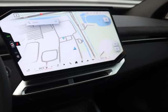 BMW iX3 (2026) thumbnail 18