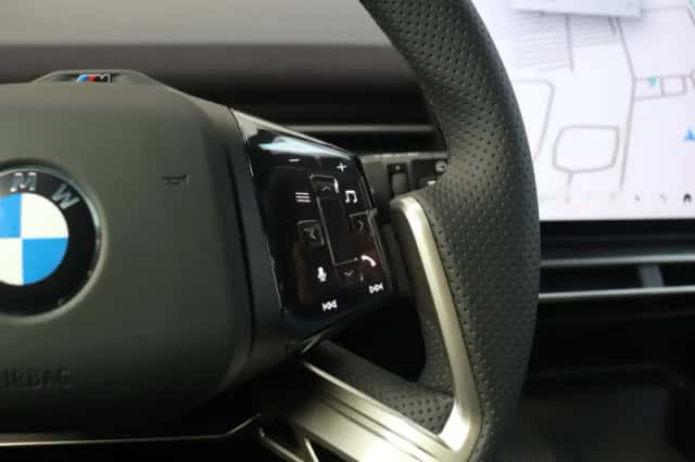 BMW iX3 (2026) thumbnail 21