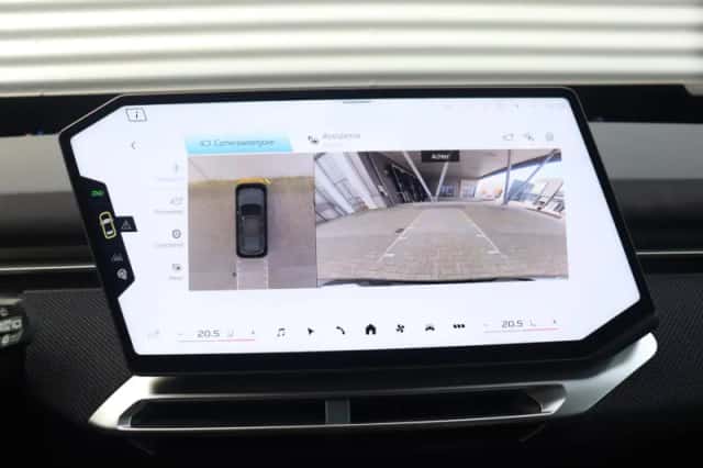 BMW iX3 (2026) thumbnail 27