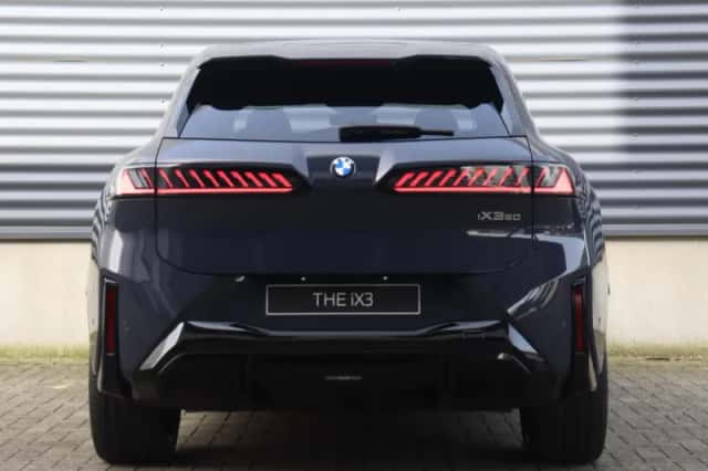 BMW iX3 (2026) thumbnail 4