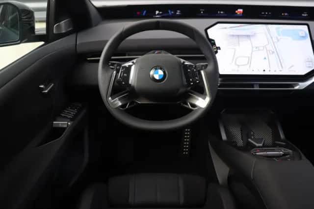 BMW iX3 (2026) thumbnail 9