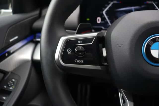 BMW i5 (2025) thumbnail 22
