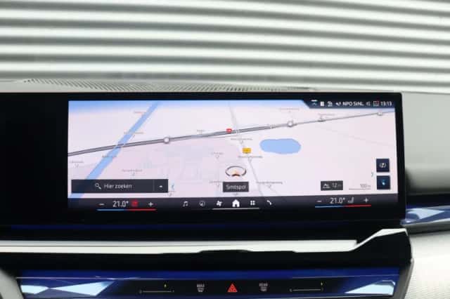BMW i5 (2025) thumbnail 25