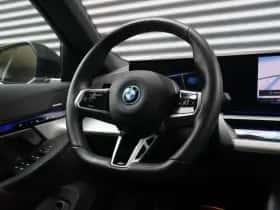 BMW i5 (2025) thumbnail 36