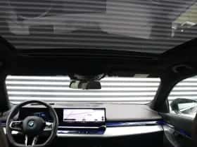 BMW i5 (2025) thumbnail 37