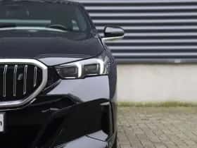 BMW i5 (2025) thumbnail 39