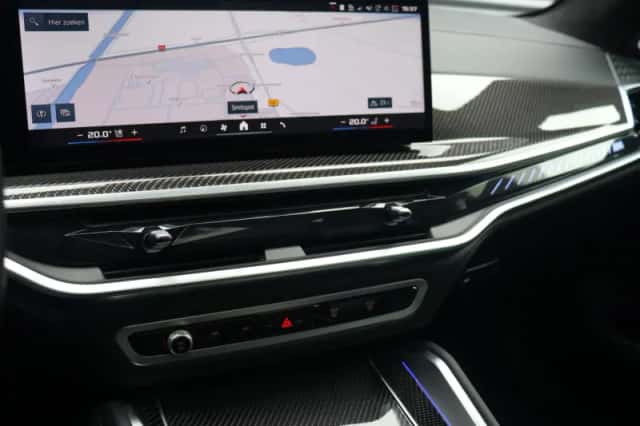 BMW X5 (2025) thumbnail 25