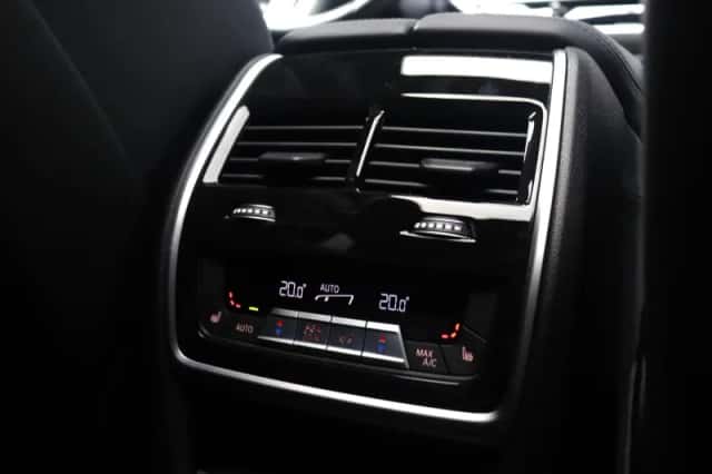 BMW X5 (2025) thumbnail 49