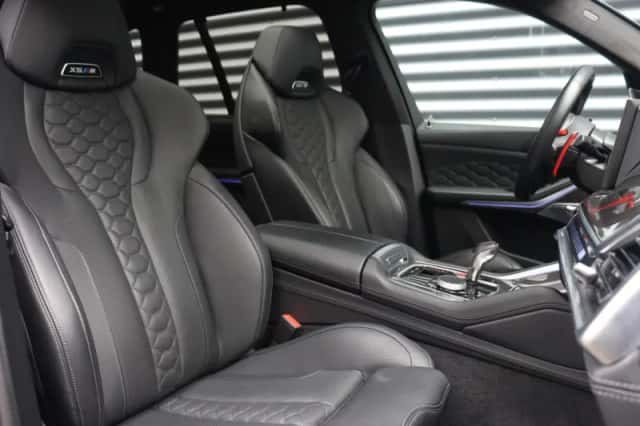 BMW X5 (2025) thumbnail 8