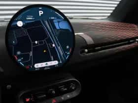 MINI Cooper (2024) thumbnail 16