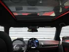MINI Cooper (2024) thumbnail 31