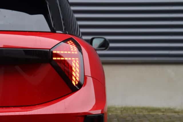 MINI Cooper (2024) thumbnail 34