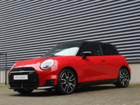MINI Cooper (2024) thumbnail 35