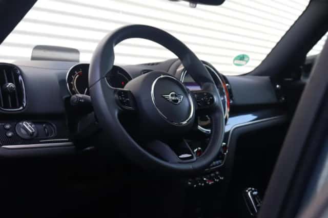 MINI Countryman (2022) thumbnail 14