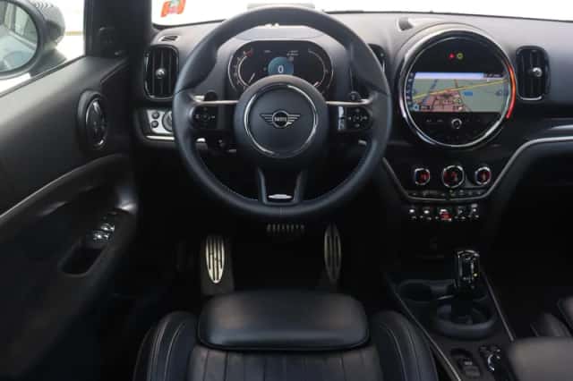 MINI Countryman (2022) thumbnail 9