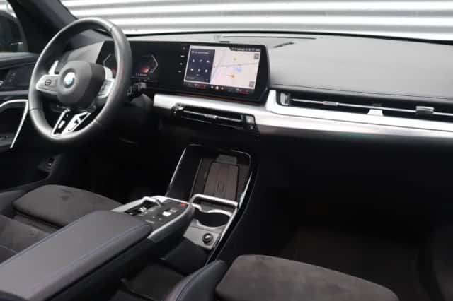 BMW X1 (2025) thumbnail 16