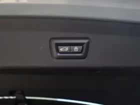 BMW i4 (2022) thumbnail 13