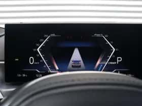 BMW i4 (2022) thumbnail 22