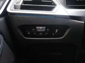 BMW i4 (2022) thumbnail 31