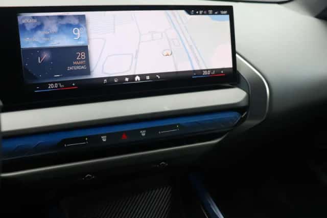 BMW X3 (2025) thumbnail 16