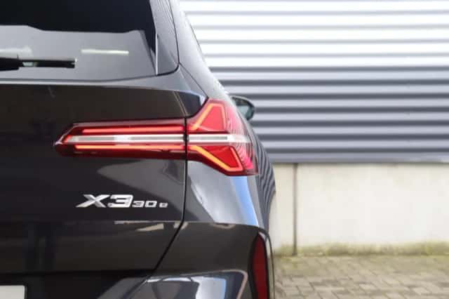 BMW X3 (2025) thumbnail 38