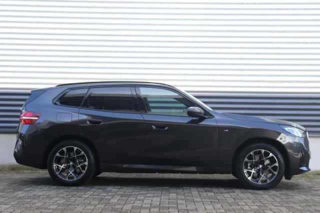 BMW X3 (2025) thumbnail 5