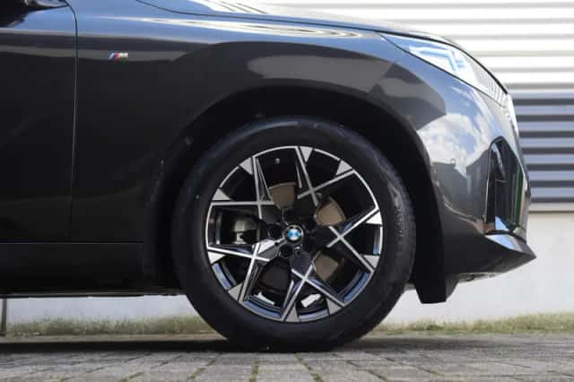 BMW X3 (2025) thumbnail 6