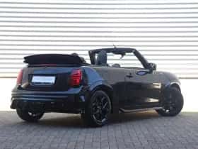 MINI Cabrio (2025) thumbnail 3