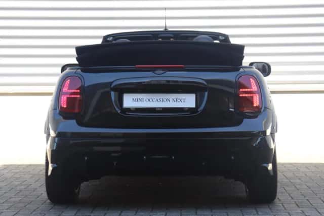 MINI Cabrio (2025) thumbnail 6