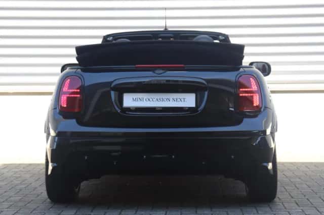 MINI Cabrio (2025) thumbnail 6