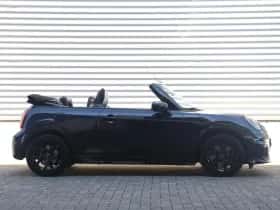 MINI Cabrio (2025) thumbnail 8