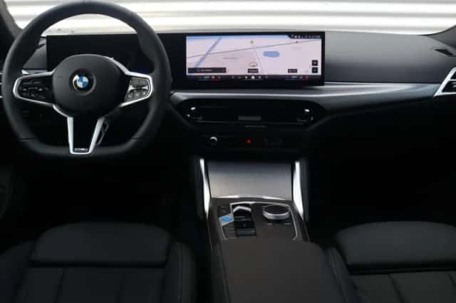 BMW i4 (2026) thumbnail 11