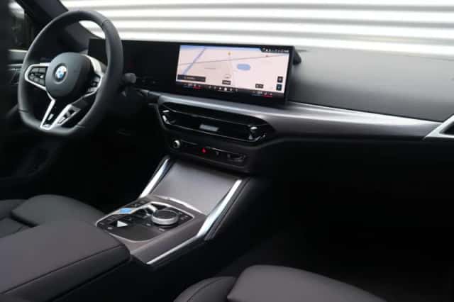 BMW i4 (2026) thumbnail 16