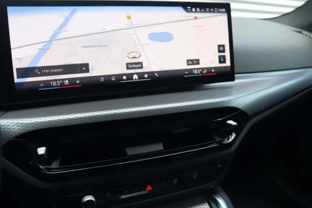 BMW i4 (2026) thumbnail 17