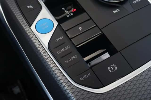 BMW i4 (2026) thumbnail 19