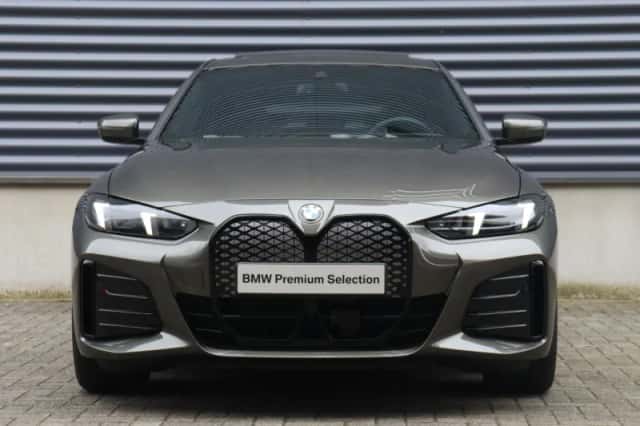 BMW i4 (2026) thumbnail 3